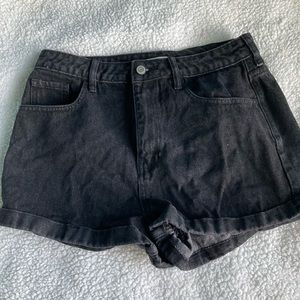 Pacsun Black Mom Shorts size 28